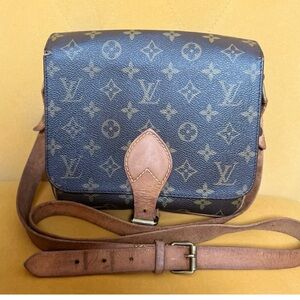 Louis Vuitton cartouchiere